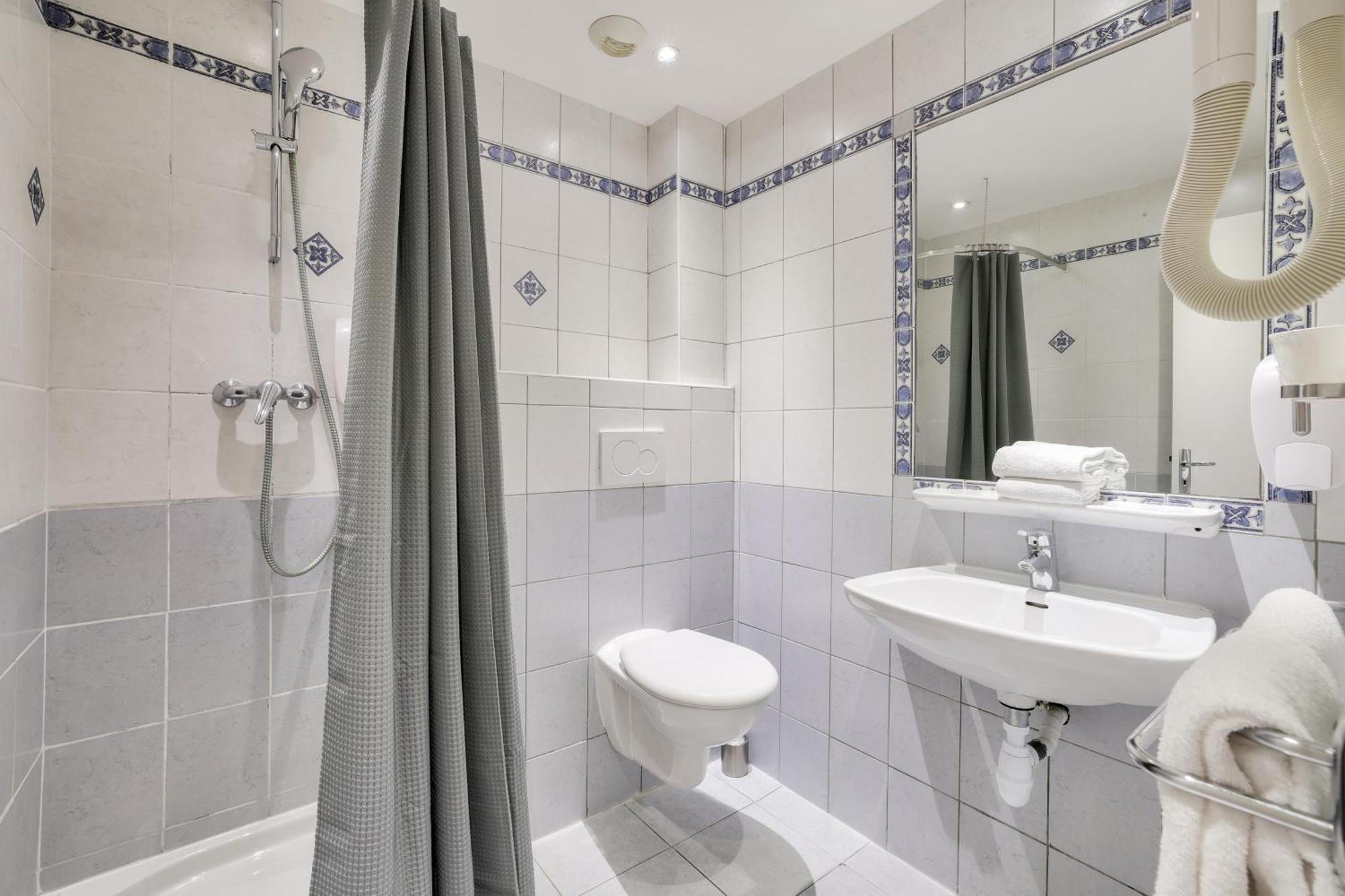 Hotel Lepante نيس المظهر الخارجي الصورة