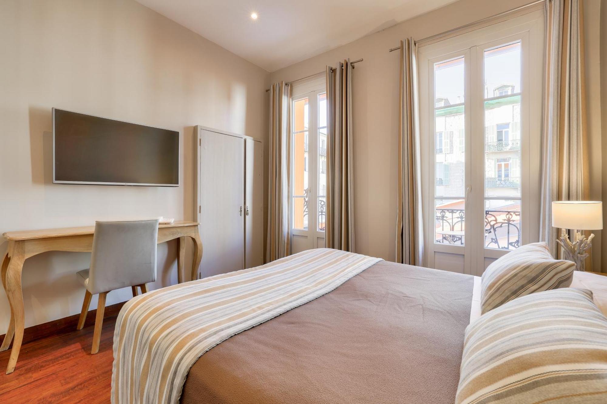 Hotel Lepante نيس المظهر الخارجي الصورة