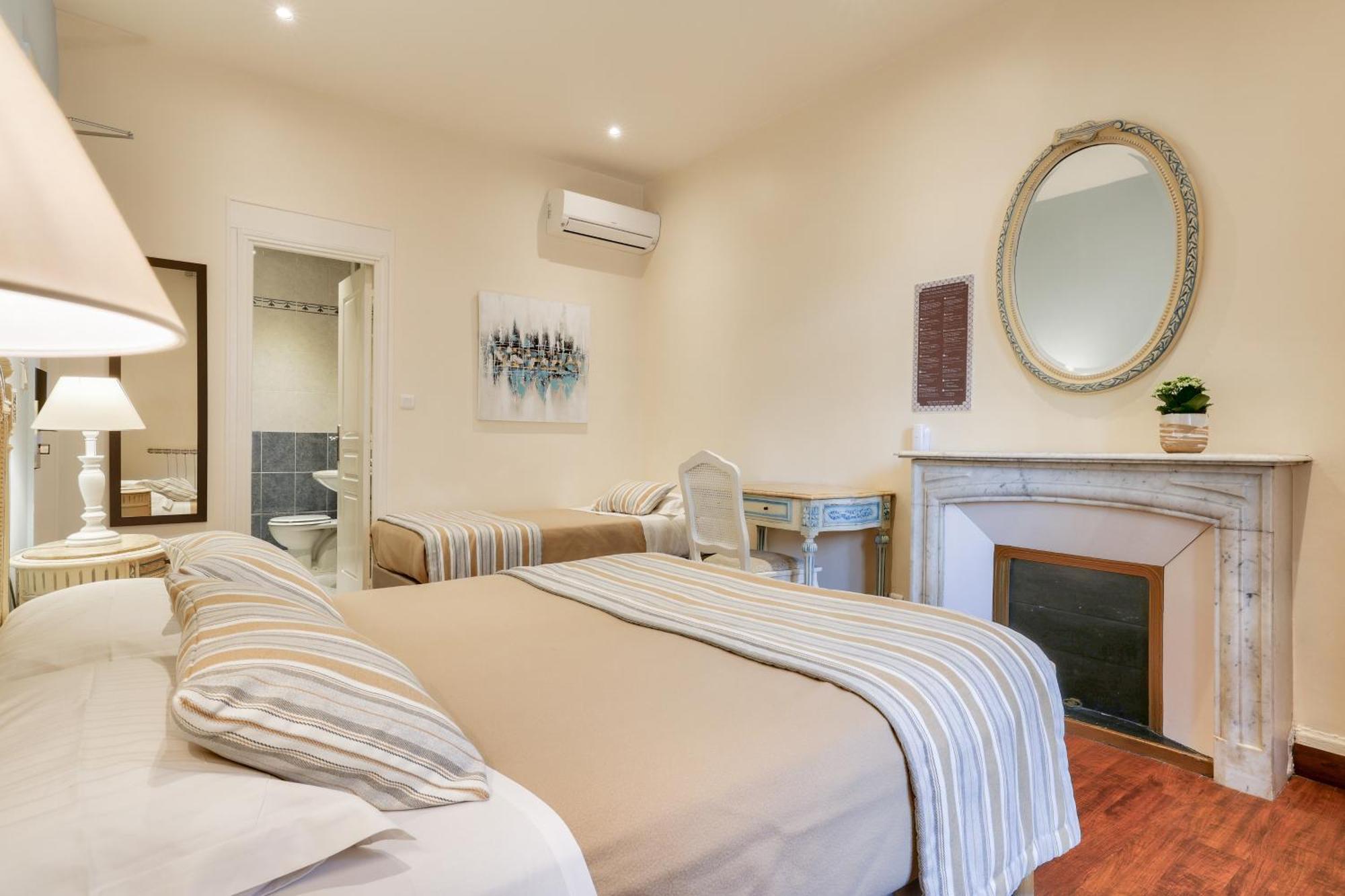 Hotel Lepante نيس المظهر الخارجي الصورة