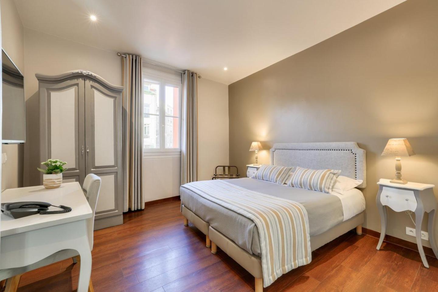 Hotel Lepante نيس المظهر الخارجي الصورة