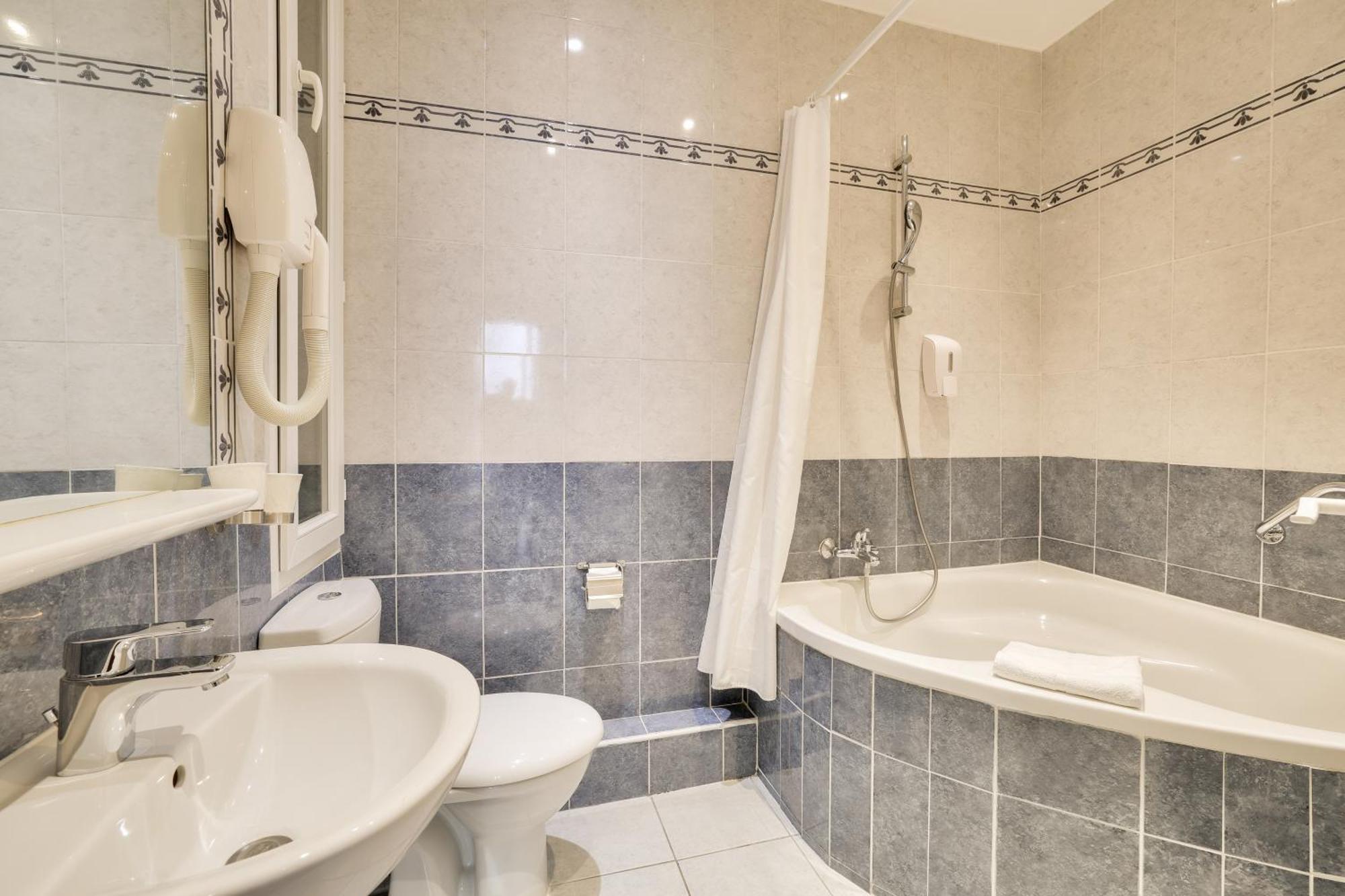 Hotel Lepante نيس المظهر الخارجي الصورة