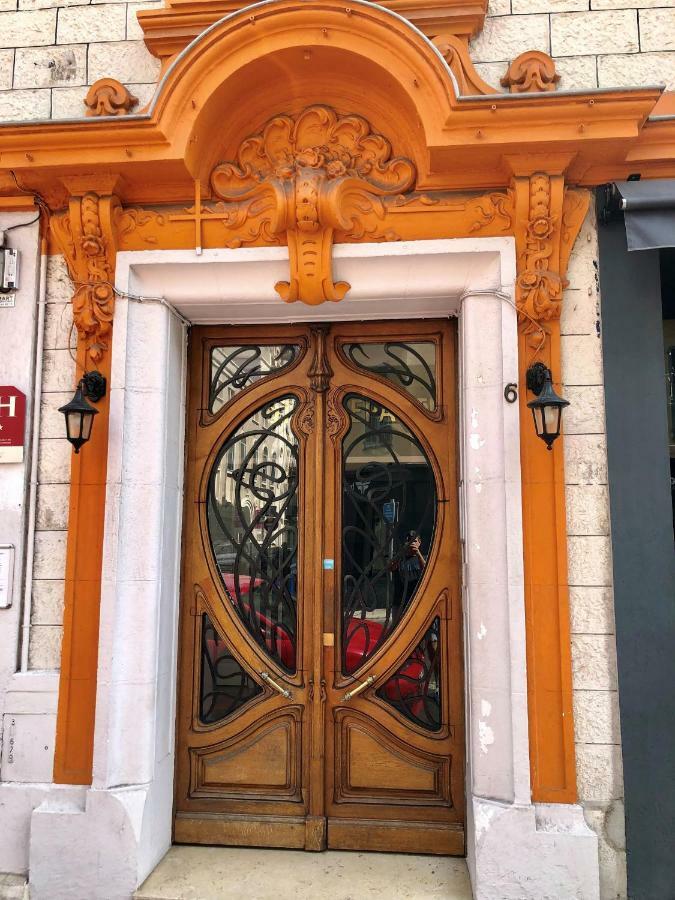 Hotel Lepante نيس المظهر الخارجي الصورة